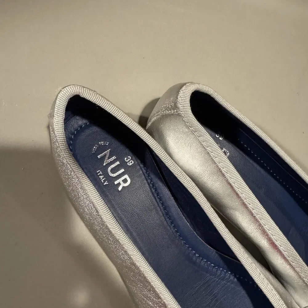 NUR Italy Ballet Flats Metallic Silver Leather Bow Women EU 39 US 8.5 Flat Shoes